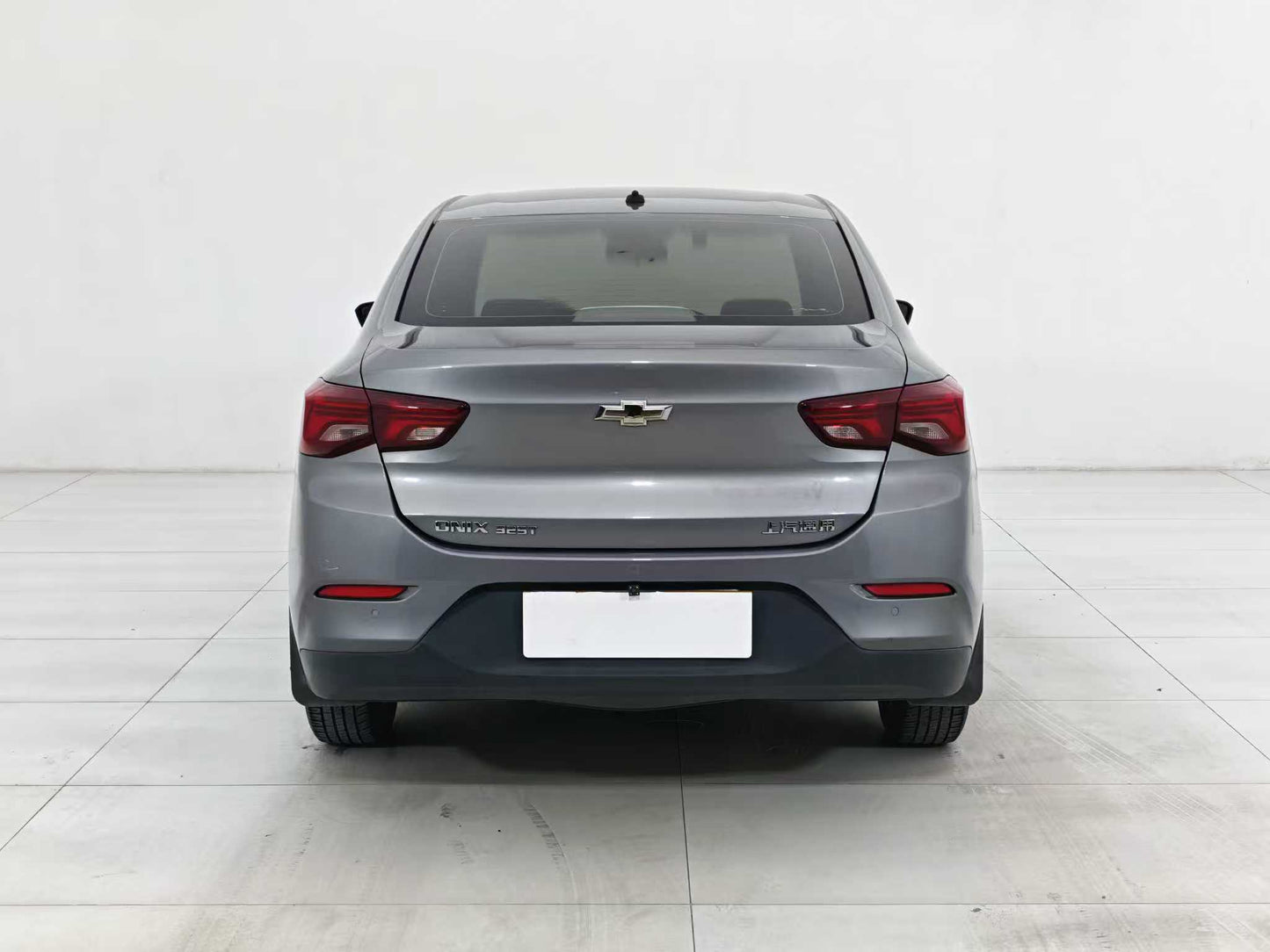 Chevrolet, Cowards 2022 325T Automatic Joy Edition, National VI, 1.0t displacement, EXW price: $5455