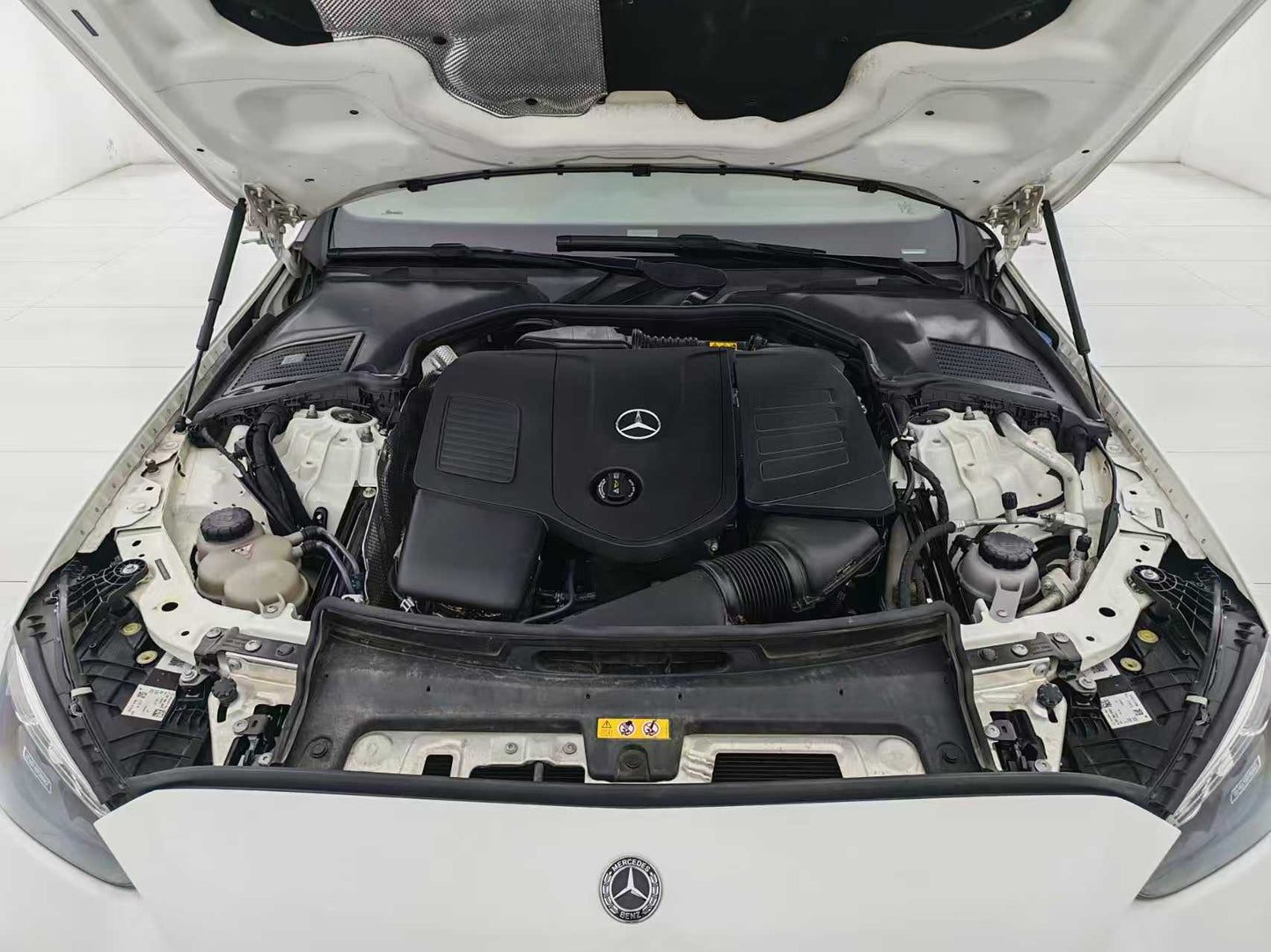 Mercedes-Benz C-Class 2022 C 200 L Sport Edition, 1.5t emissions, EXW price; $20,570