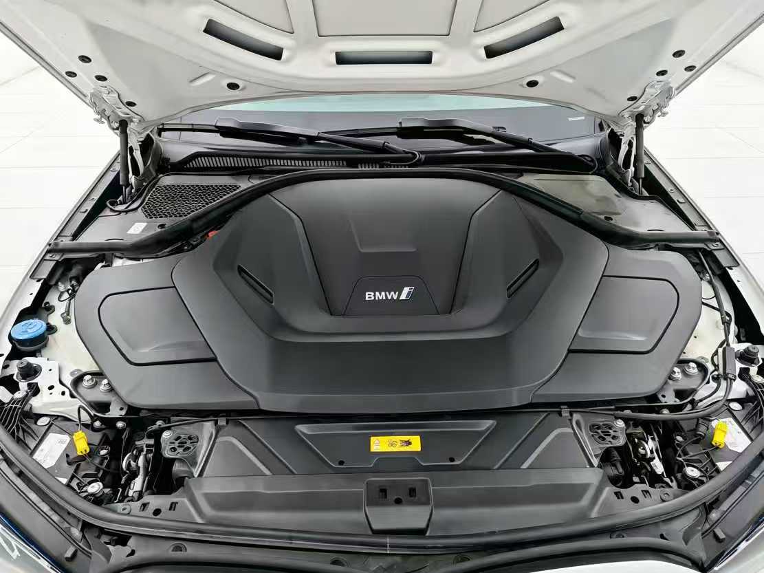 EV BMW i3 2024 eDrive 35 L, EXW Price: $20251