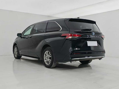 Toyota, Saina SIENNA 2021 2.5L Hybrid, Deluxe Edition, EXW Price: $31,132