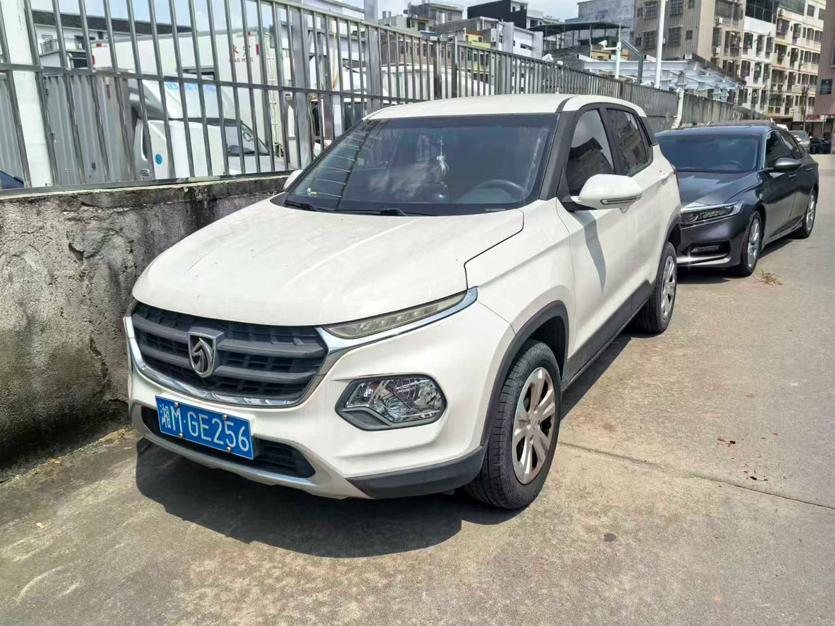 Baojun 510 2017 1.5L Manual Comfort, exw price: $2787