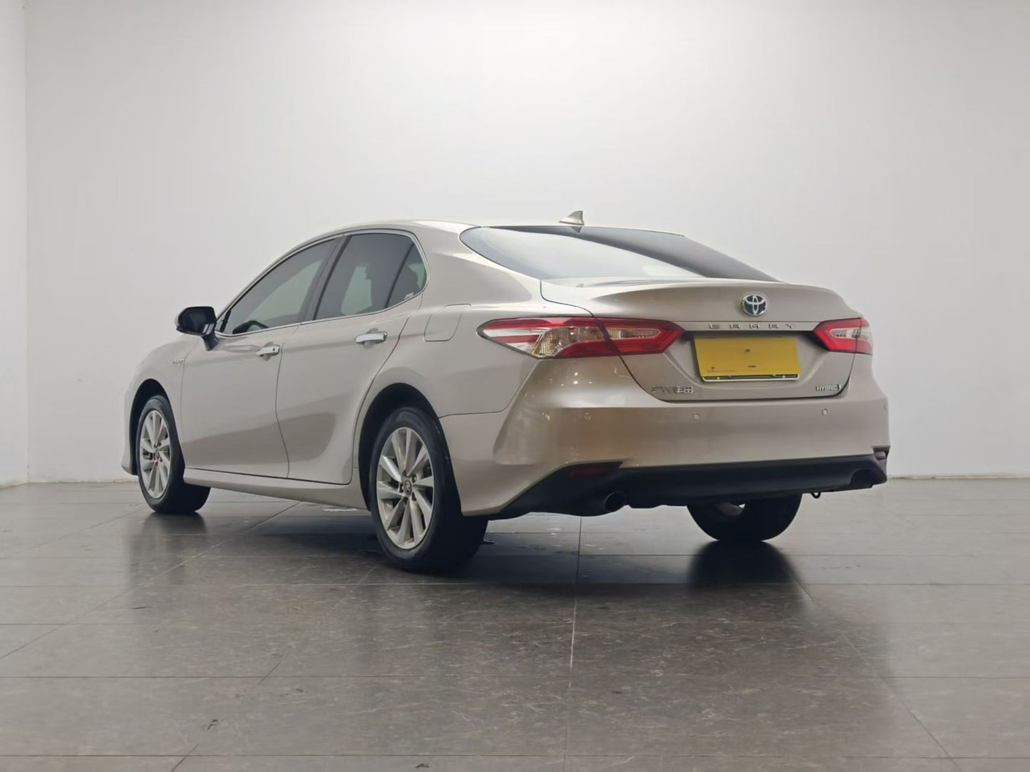 Toyota, Camry 2021, Dual Engine 2.5HGVP Leading Edition, 2.5L Displacement, EXW Price: $14,836