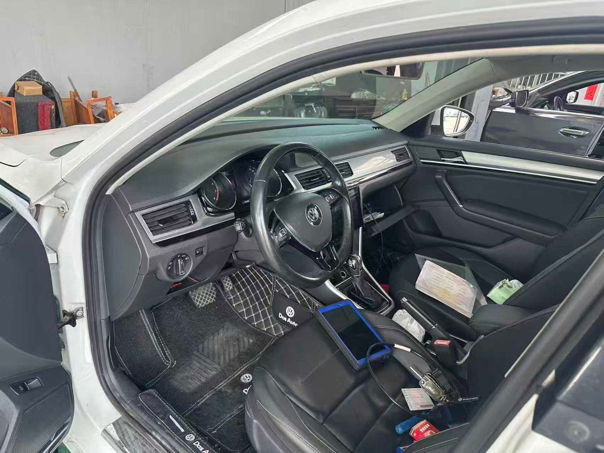 Volkswagen, Bora 2018 1.5L automatic comfort model, exw price: $4716