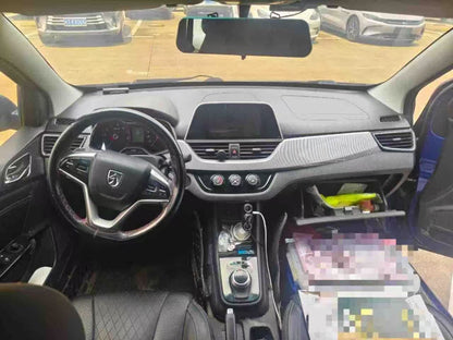 Baojun 310W 2018 1.5L automatic luxury, national V, exw price: $2787