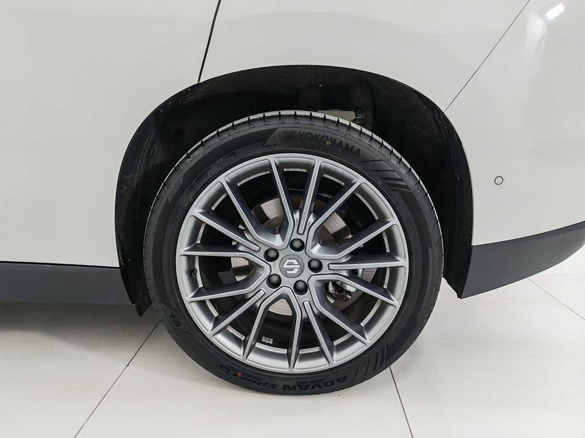 EV Zero Run Car, Zero Run C10 2026 605 Lidar Edition, EXW Price: $17,612