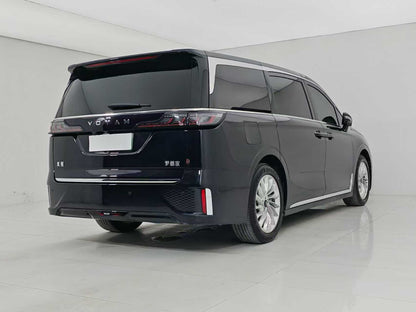 EV Lantu Car, Lantu Dreamer 2024 PHEV Super Long Battery Life Premium Edition, EXW Price: $28,879