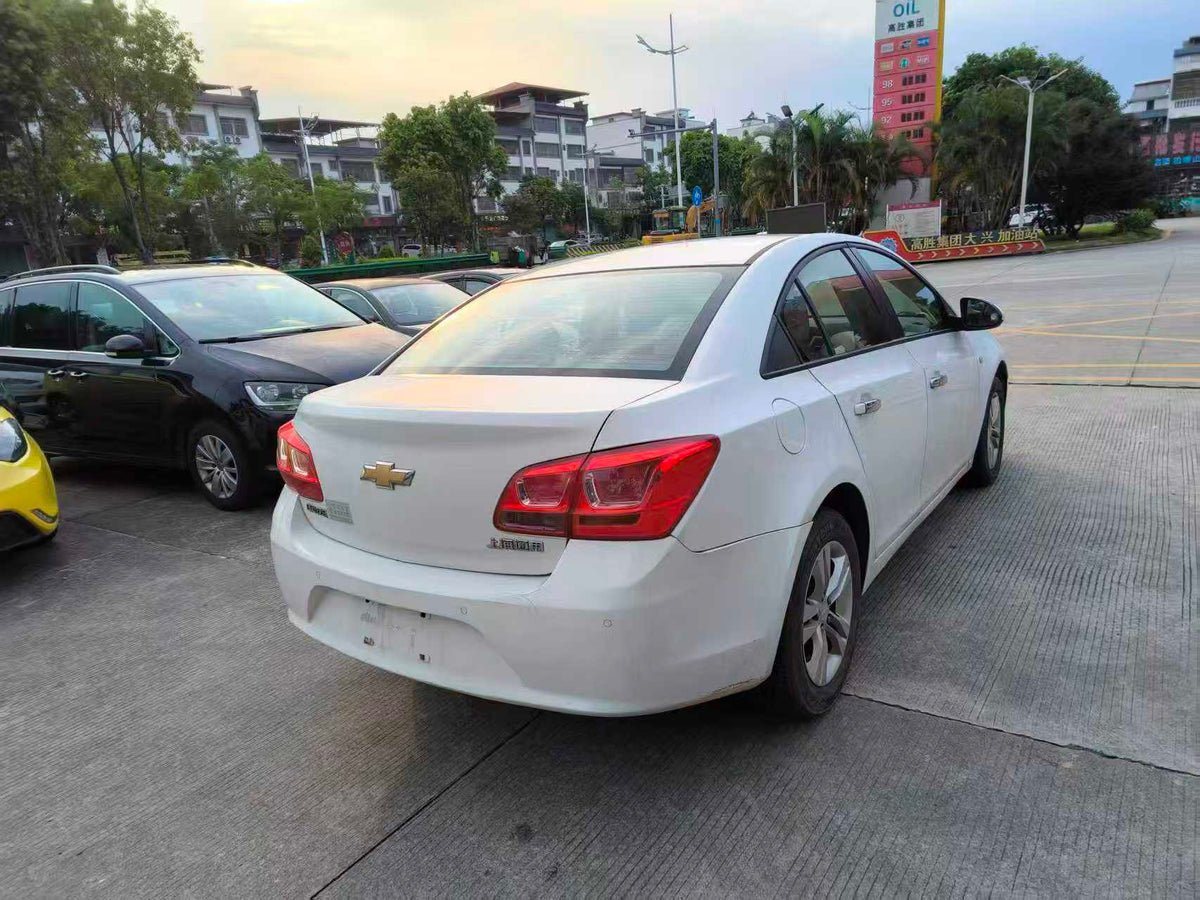 Chevrolet Cruze 2015 1.5L Classic SE AT, exw Price: $2639