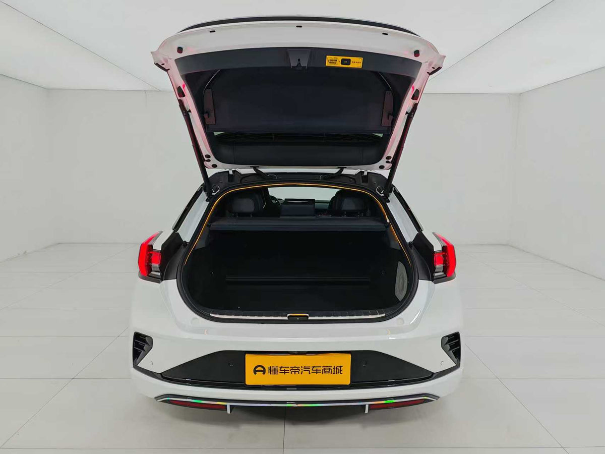 EV Pole Krypton 001 2026 103-degree rear drive Max version, EXW price: $31696