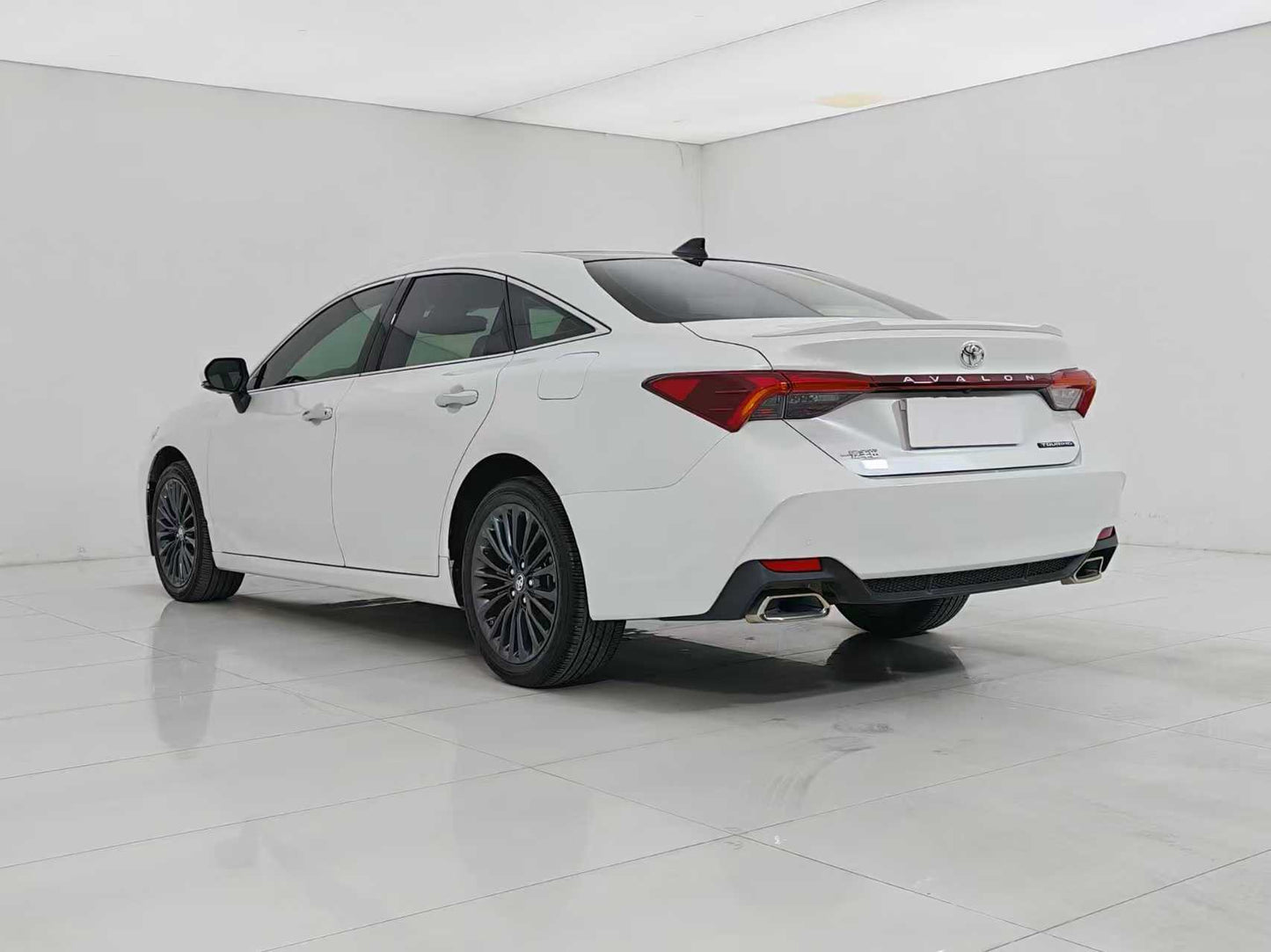 Toyota, Asian Dragon 2022 2.5L Touring Premium Edition, EXW Price: $20,866