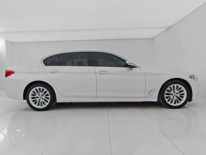 BMW 5 Series 2019 525Li Deluxe Package, 2.0t Emissions, EXW Price: $18,058