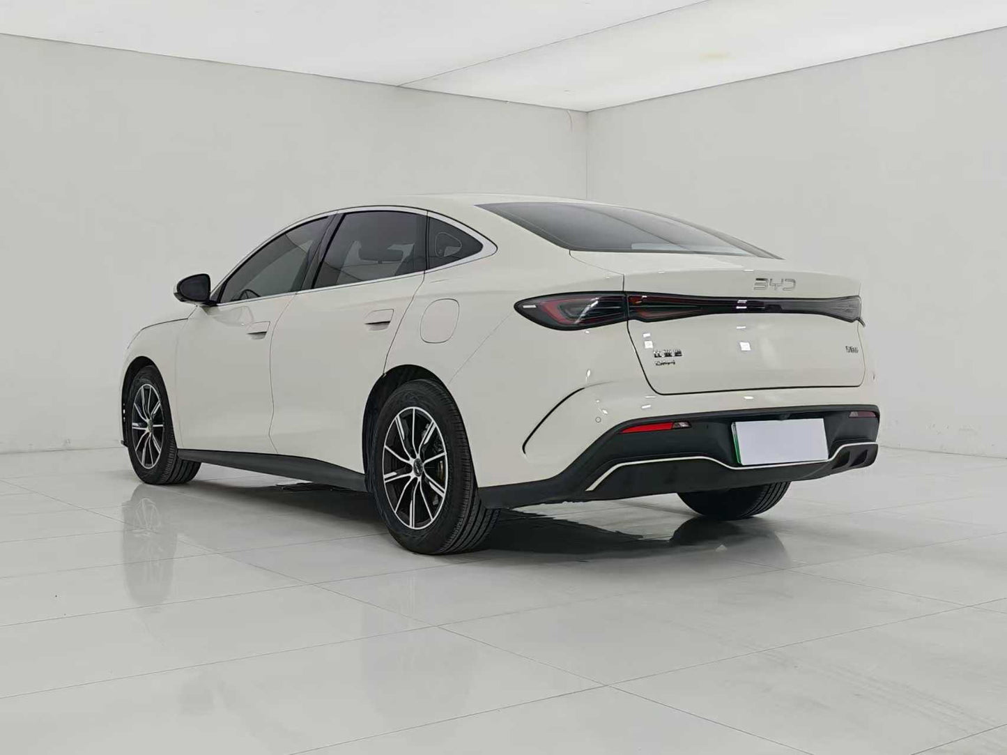 BYD Seal 06 2024 DM-i 80KM Premium, EXW Price: $11,530