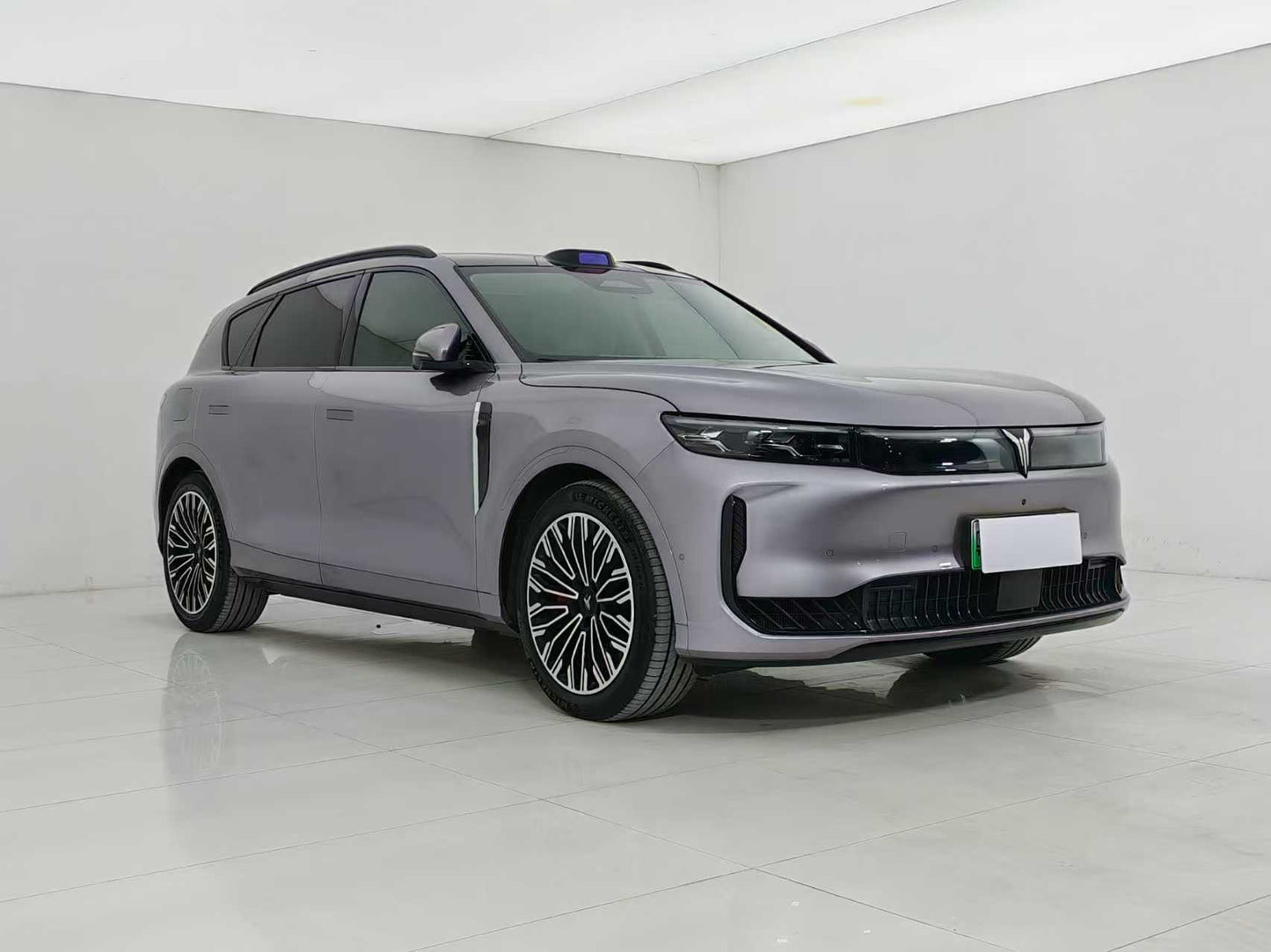 Lantu Auto Lantu FREE 2025 FREE+ AWD Qiankun Edition, EW, EXW price: $25,463