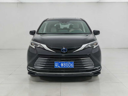Toyota, Saina SIENNA 2021 2.5L Hybrid, Deluxe Edition, EXW Price: $31,132