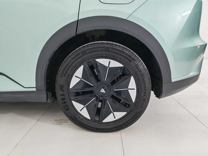EV dark blue car, dark blue S07 2024 215Max extended range version, EXW price: $14,454