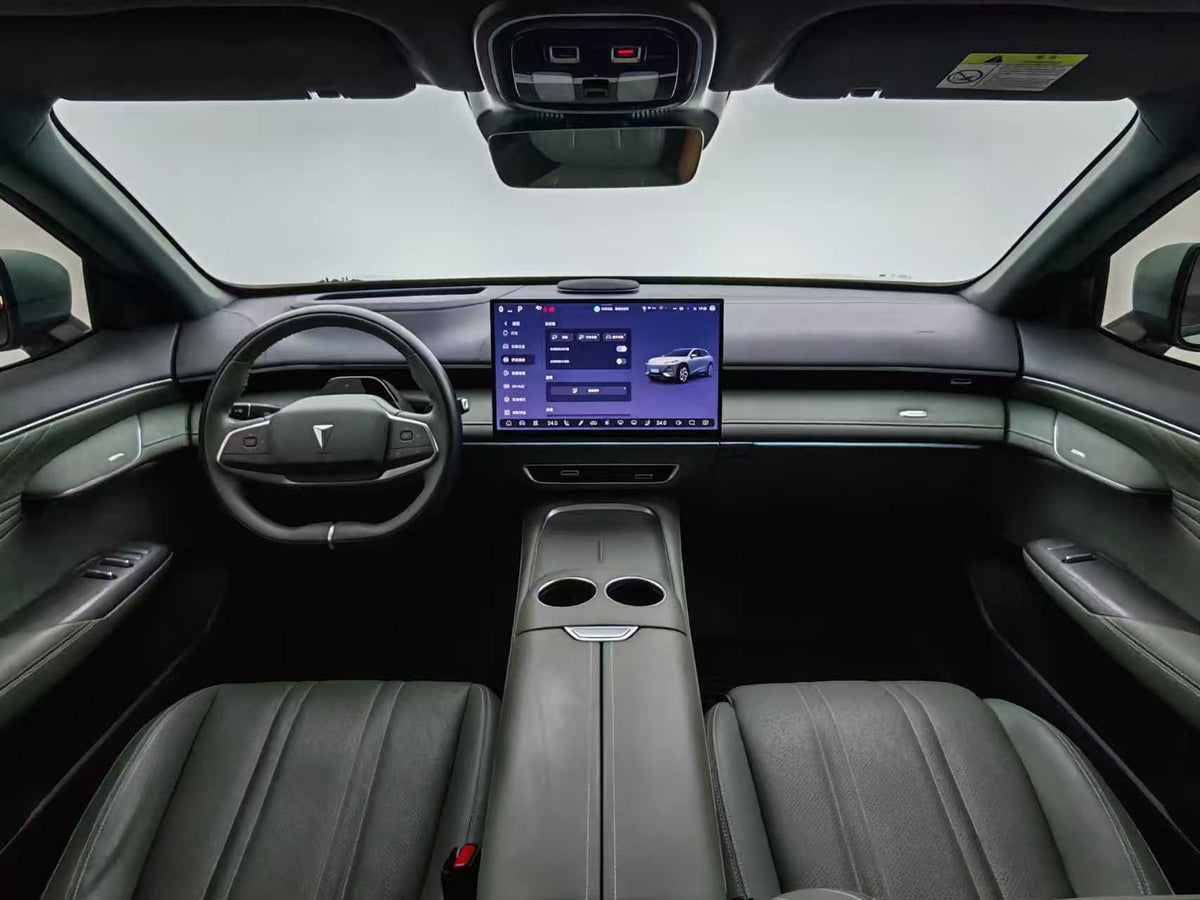 EV dark blue car, dark blue S07 2024 215Max extended range version, EXW price: $14,454