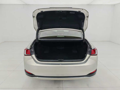 Lexus ES 2021 300h Premier Edition, 2.5l displacement, EXW price: $27,545