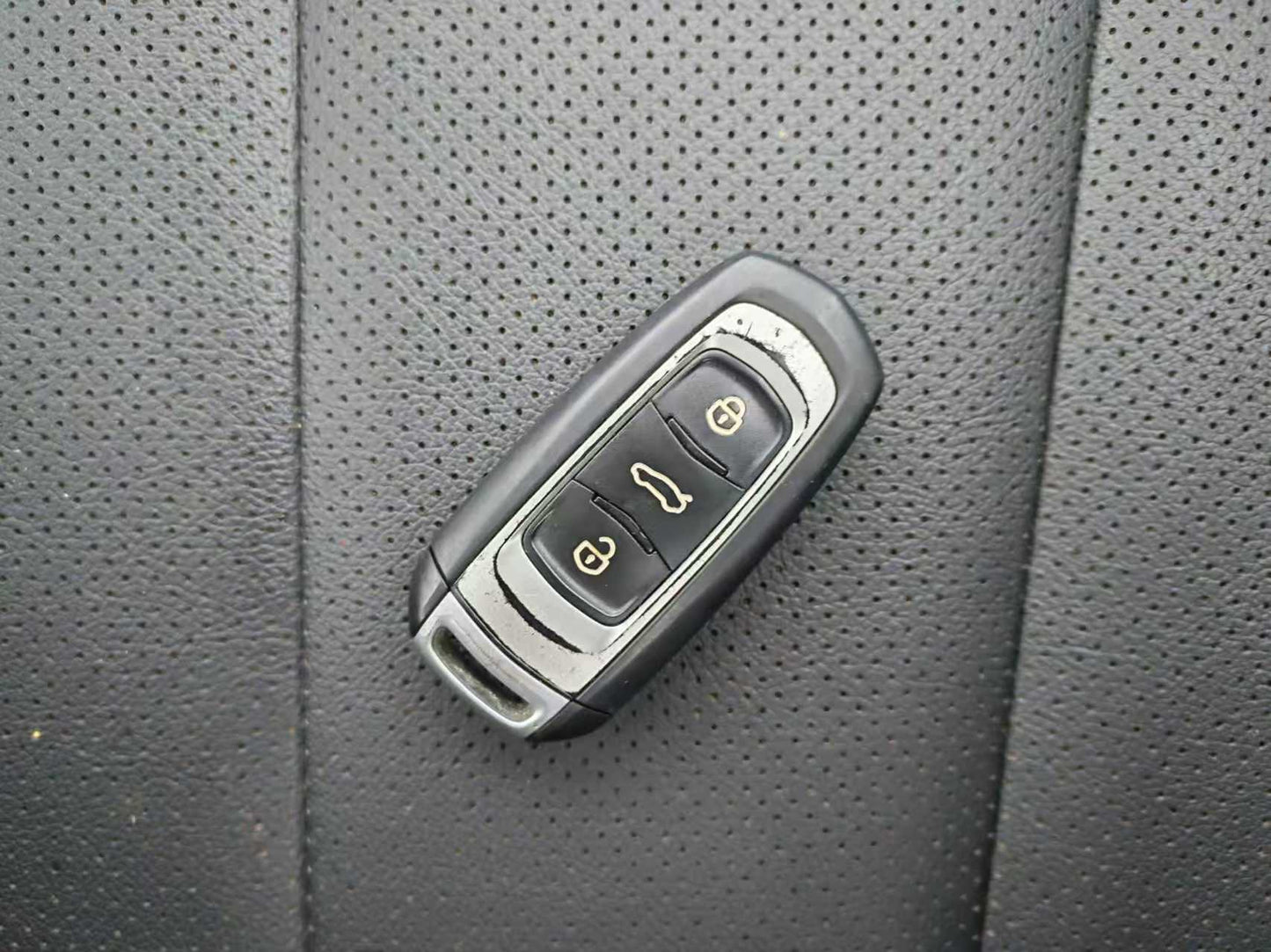 Geely Auto, Vision X3 2020 1.5L CVT Premium, Country VI, EXW Price: $4565