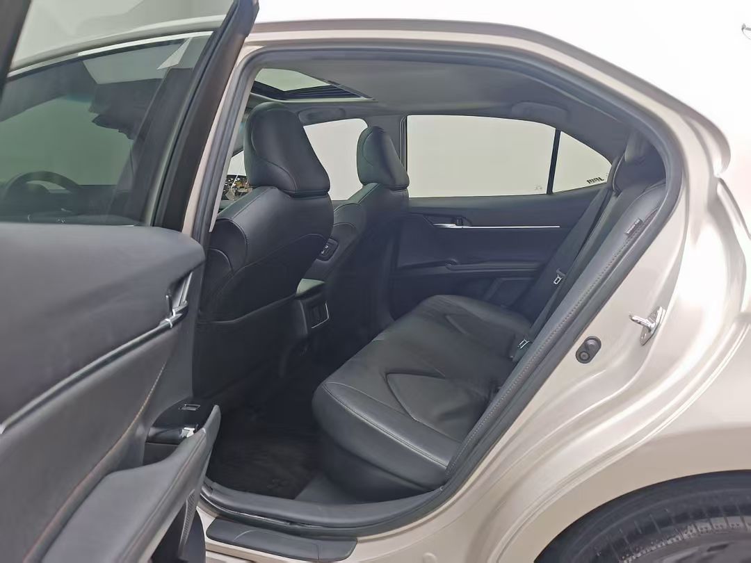 Toyota, Camry 2021, Dual Engine 2.5HGVP Leading Edition, 2.5L Displacement, EXW Price: $14,836