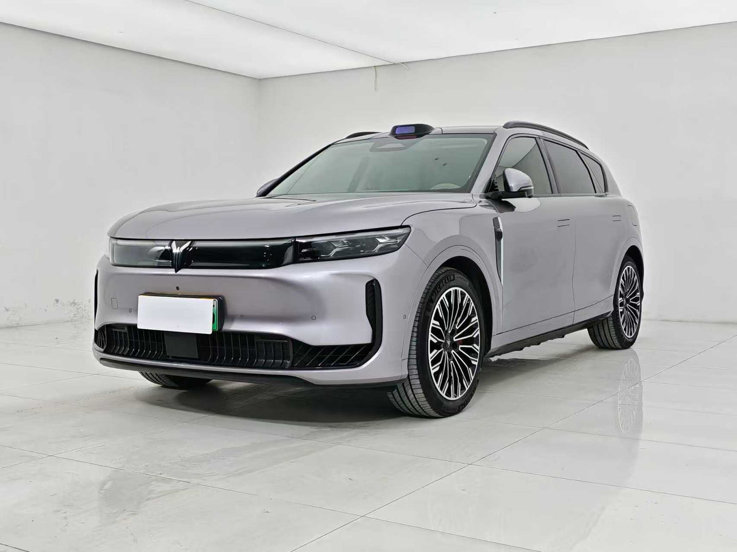 Lantu Auto Lantu FREE 2025 FREE+ AWD Qiankun Edition, EW, EXW price: $25,463