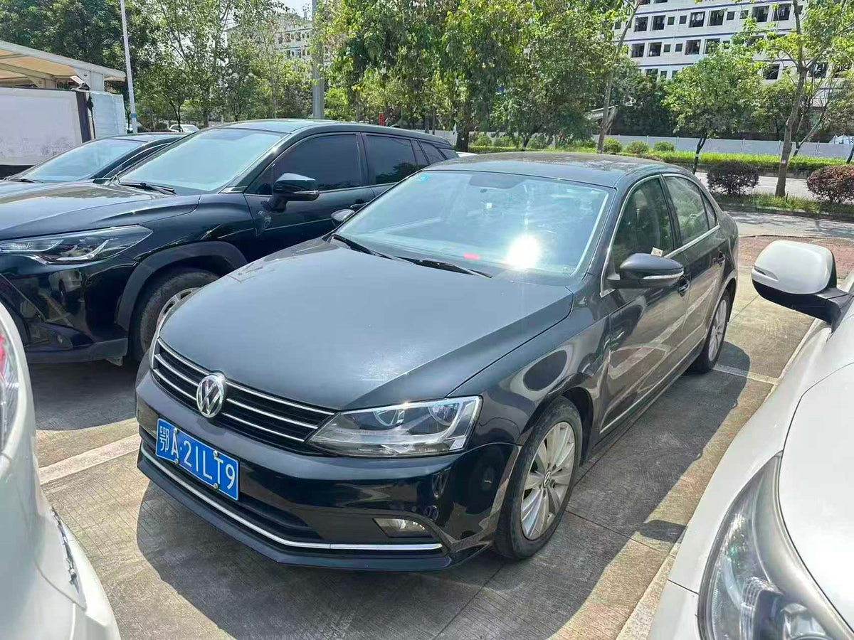 Volkswagen, Suiteng 2015 1.6L automatic comfort model, exw price: $4270