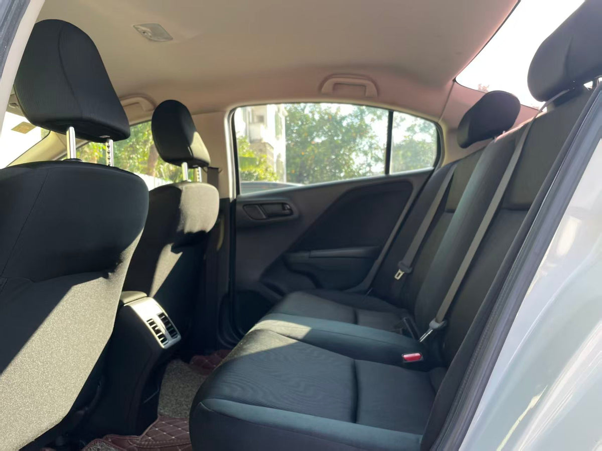 Honda, Fenfan 2017 1.5L CVT Elite Edition, exw price: $4270