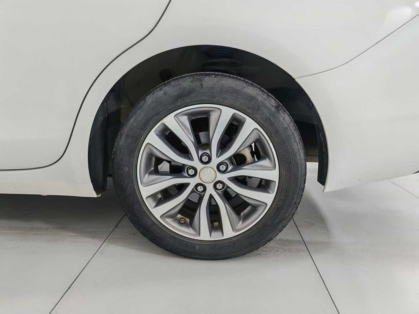 Buick, Yinglang 2021, modified 1.3T automatic light hybrid elite type, National VI, $6,491