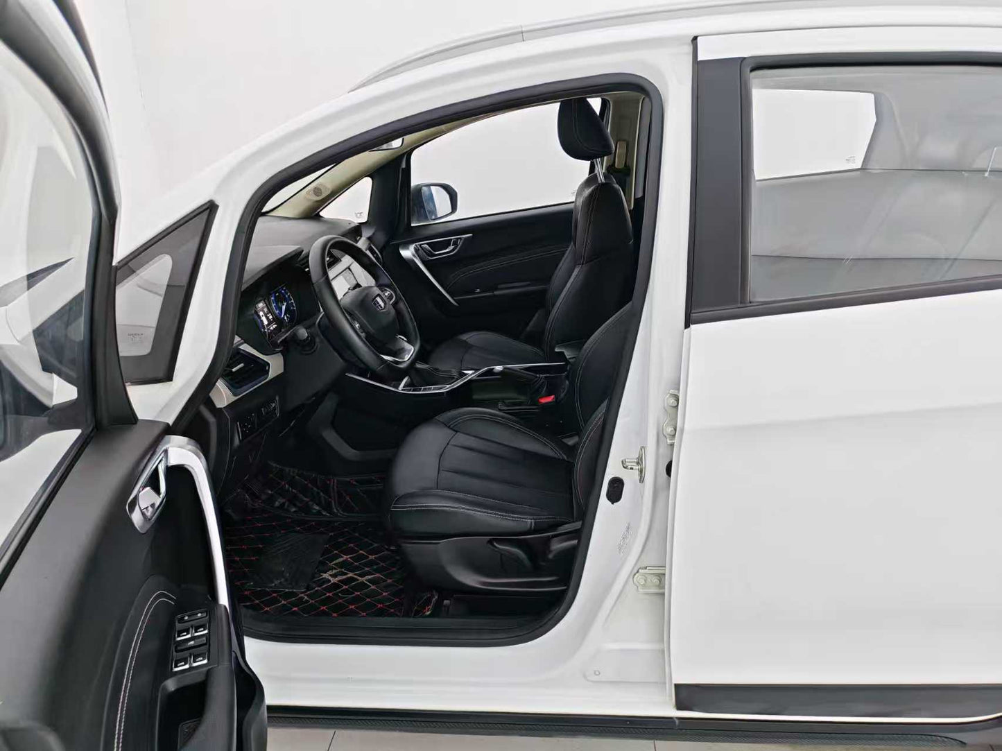 Geely Auto, Vision X3 2020 1.5L CVT Premium, Country VI, EXW Price: $4565