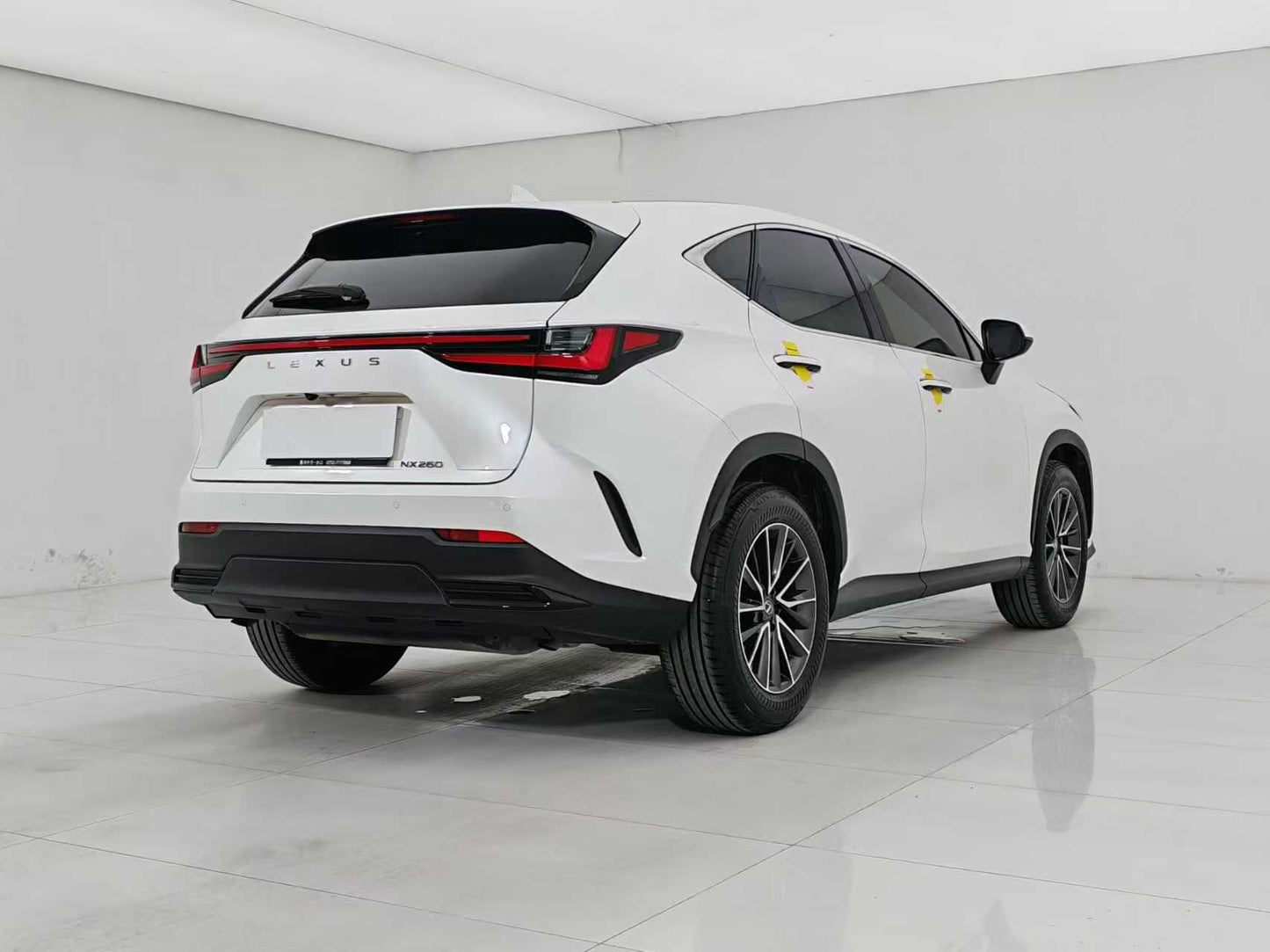 Lexus NX 2023 260 precursor, Chuangchi version, displacement 2.5L, EXW price: $25,321