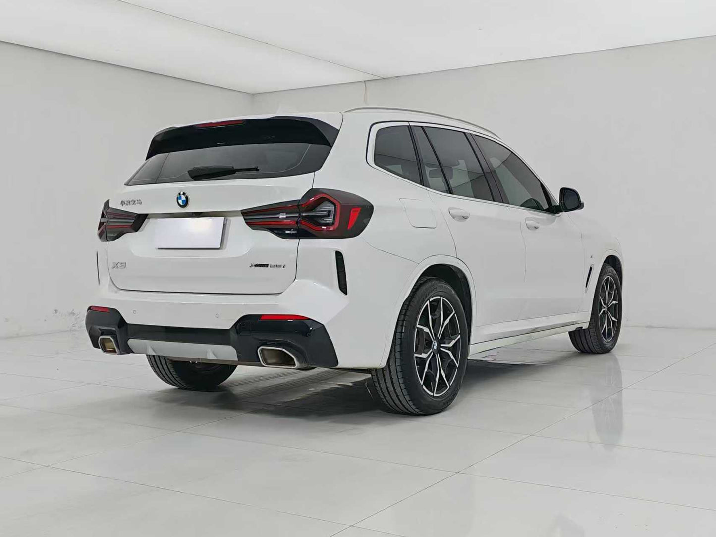 BMW X3 2022 xDrive25i M sports package, 2.0t emissions, EXW price: $26,942