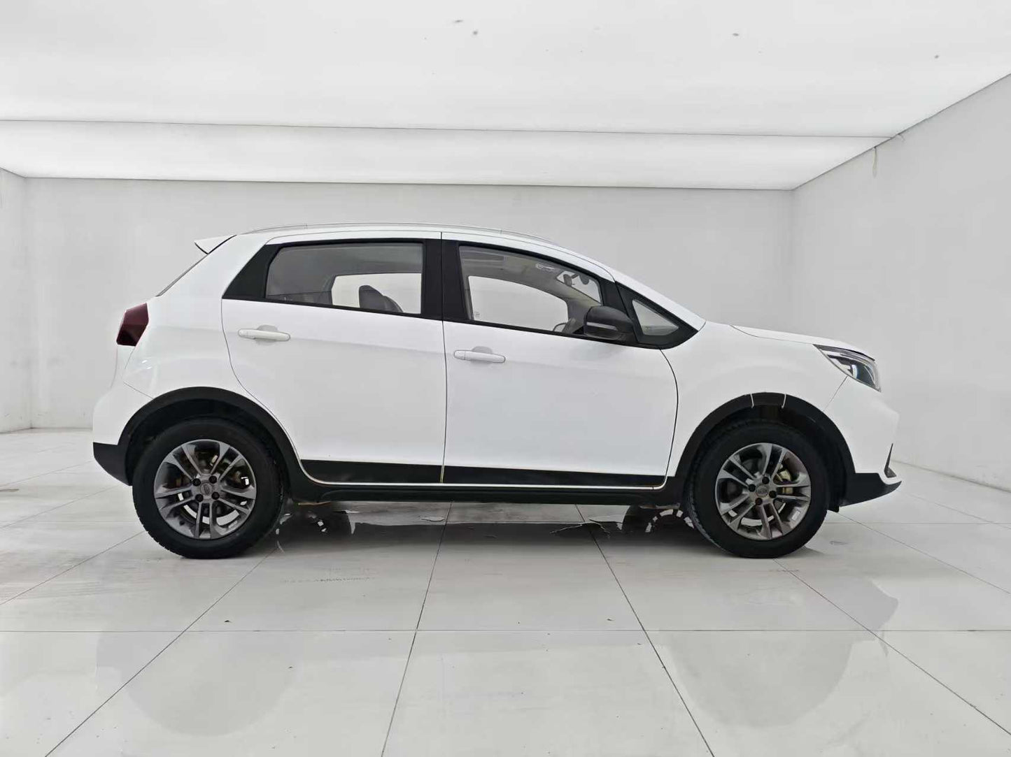 吉利汽车 远景X3 2020款 1.5L CVT尊贵型 国VI，EXW价格：4565美元