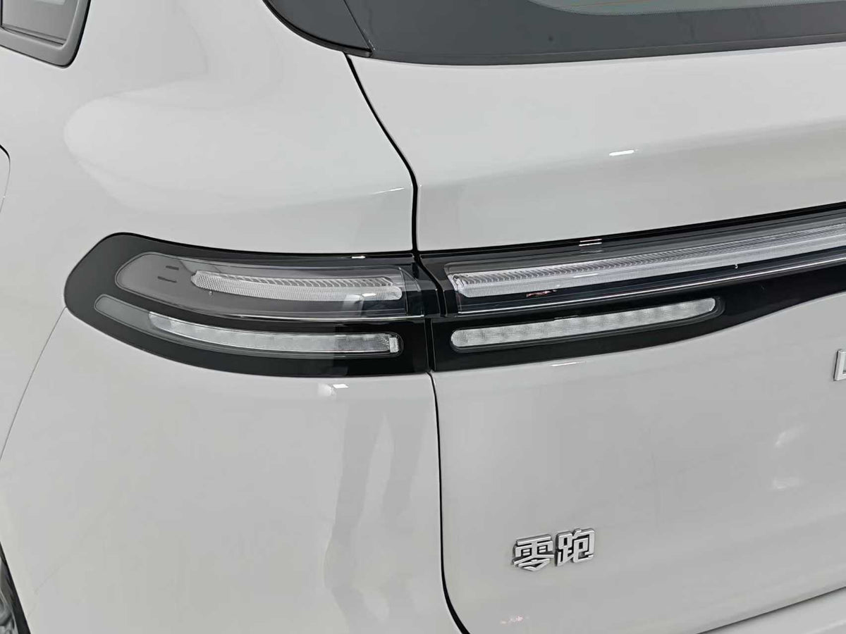 EV Zero Run Car, Zero Run C10 2026 605 Lidar Edition, EXW Price: $17,612