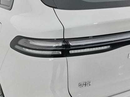 EV Zero Run Car, Zero Run C10 2026 605 Lidar Edition, EXW Price: $17,612