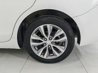 Buick, Yinglang 2019 18T Automatic Connected Elite, National V, 1.3t emissions, EXW Price: $4713