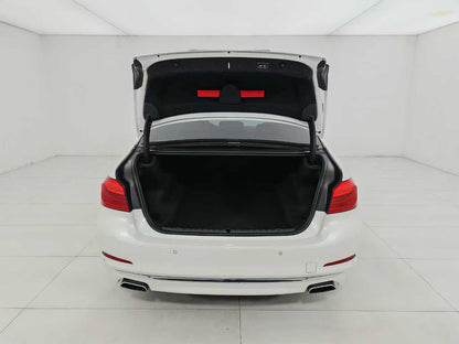 BMW 5 Series 2019 525Li Deluxe Package, 2.0t Emissions, EXW Price: $18,058