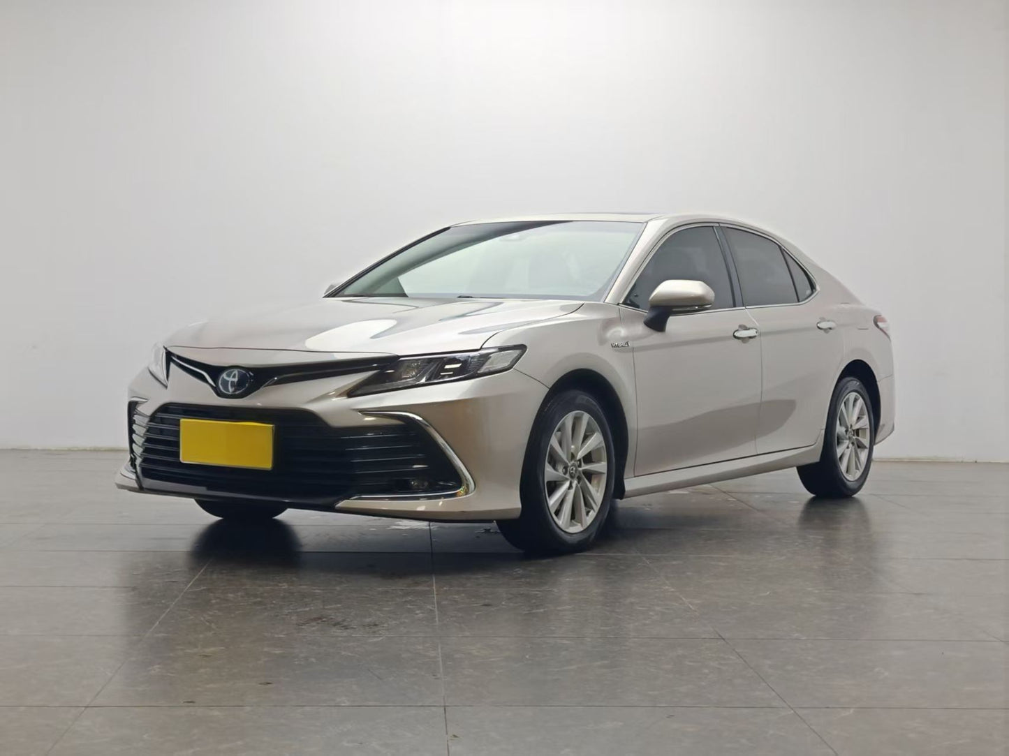 Toyota, Camry 2021, Dual Engine 2.5HGVP Leading Edition, 2.5L Displacement, EXW Price: $14,836