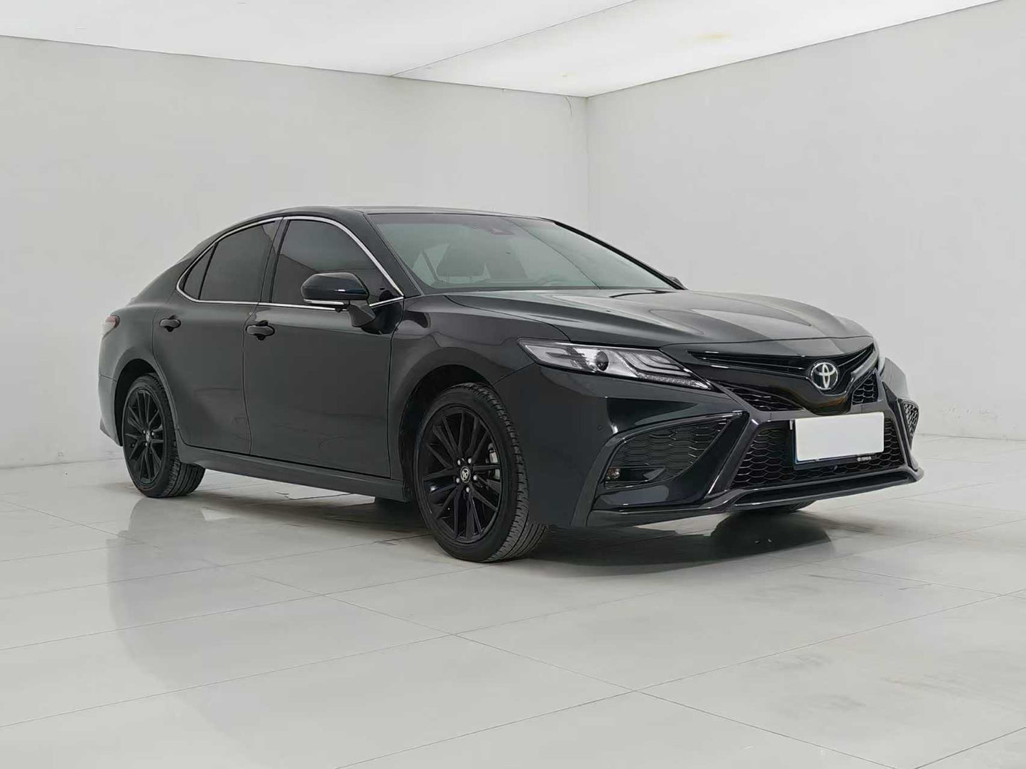 Toyota, Camry 2023 2.5S Knight Edition, 2.5L displacement, EXW price: $18050