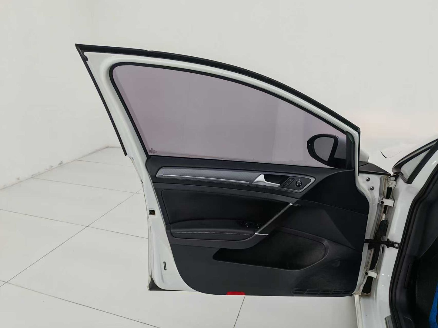 Volkswagen golf 2017 280tsi automatic r-line millionth edition, 1.4t emission, exw price: usd 9,010