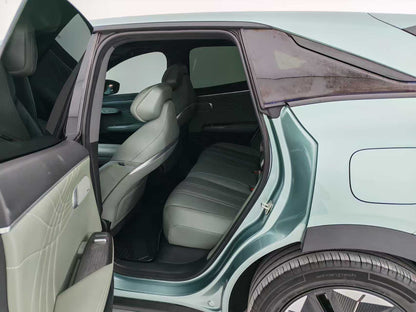 EV dark blue car, dark blue S07 2024 215Max extended range version, EXW price: $14,454
