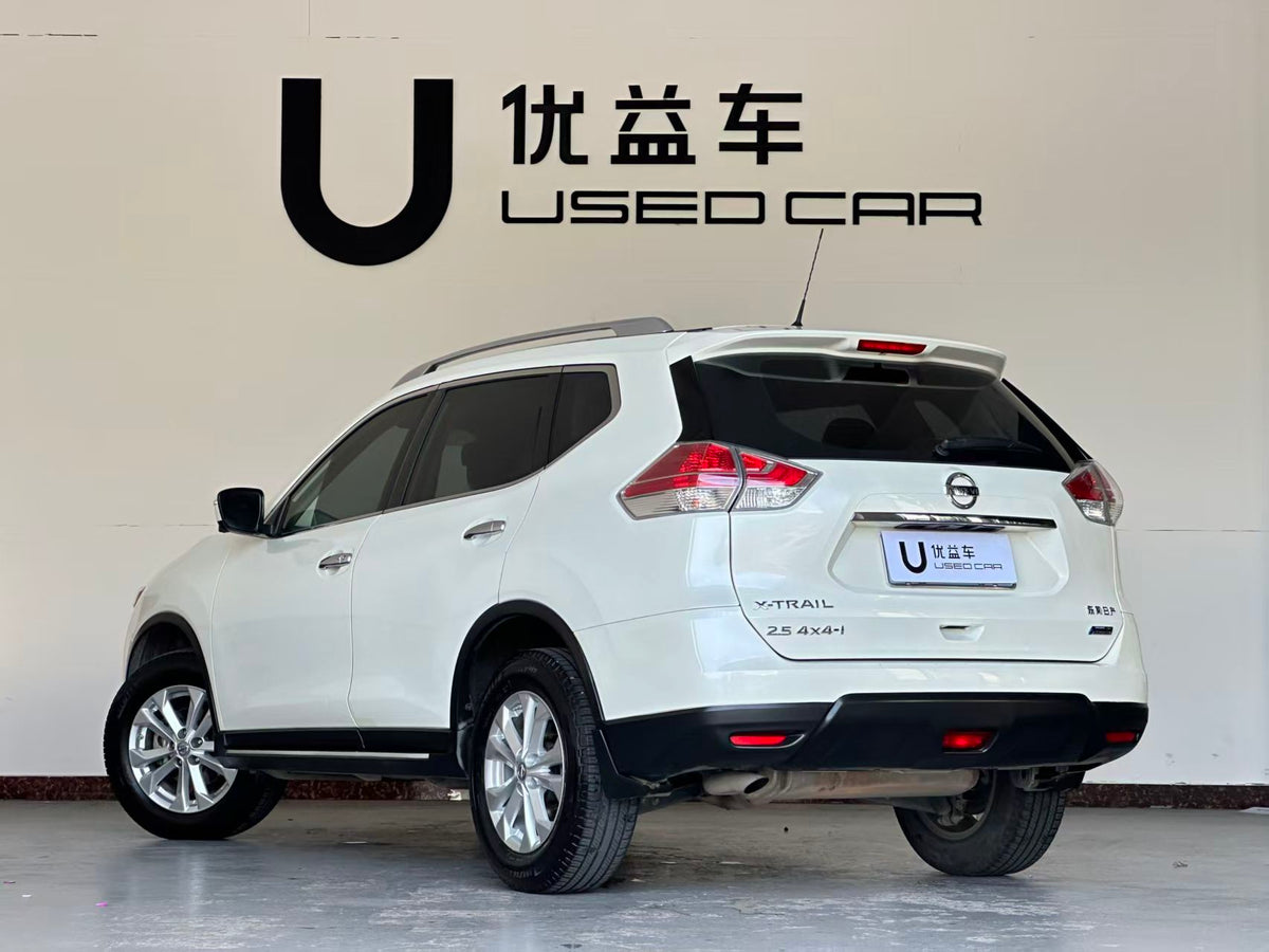 Nissan, Qijun 2014 2.5L CVT Deluxe Edition 4WD, exw Price: $8288