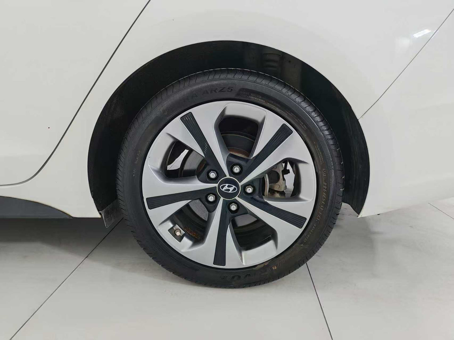 Hyundai, Fista 2021 280TGDi GLX Elite Edition, 1.6t emissions, EXW price: $7677