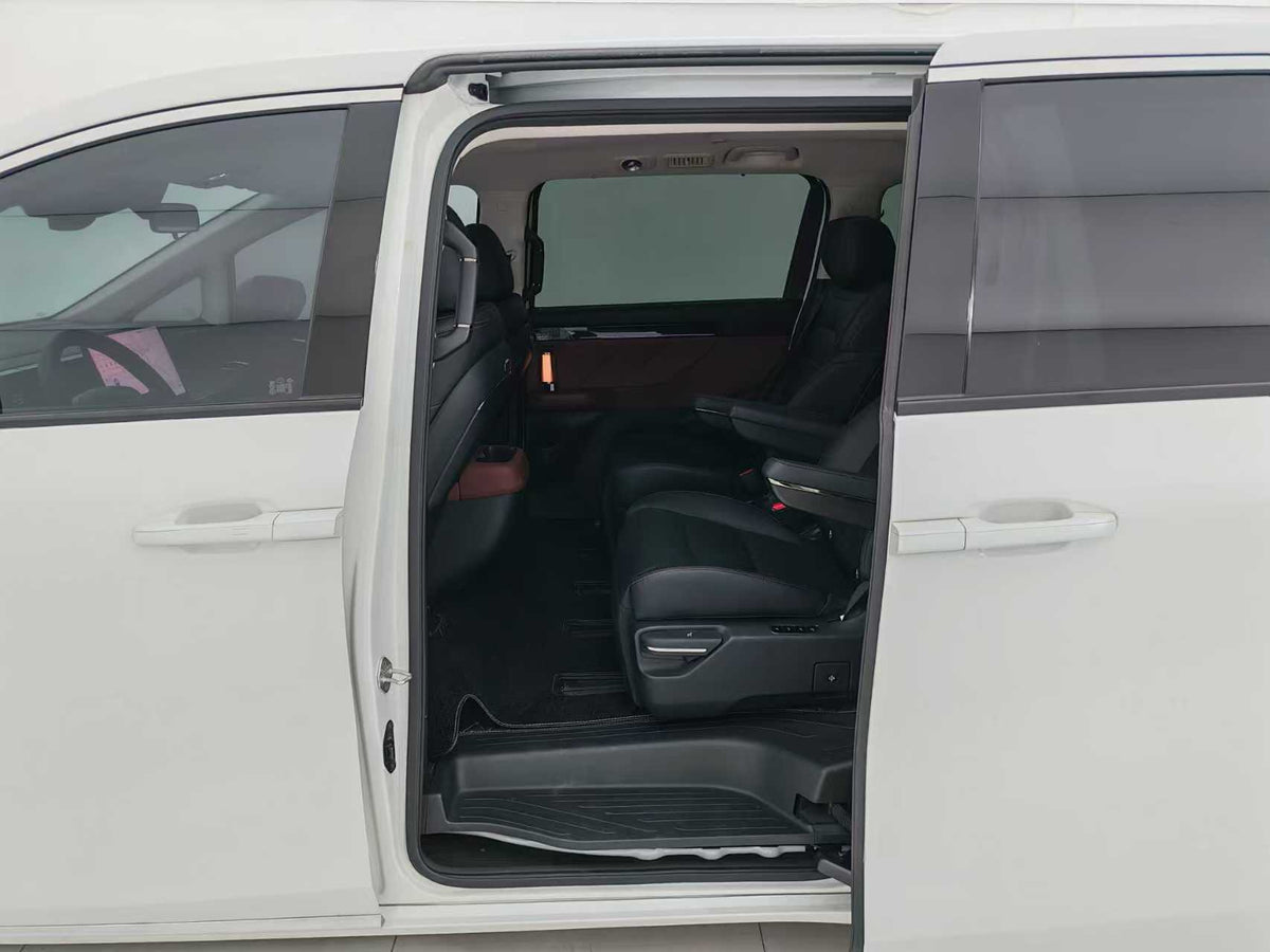 EV GAC Trumpchi, Trumpchi E8 New Energy 2024 150km MAX +, EXW Price: $20696