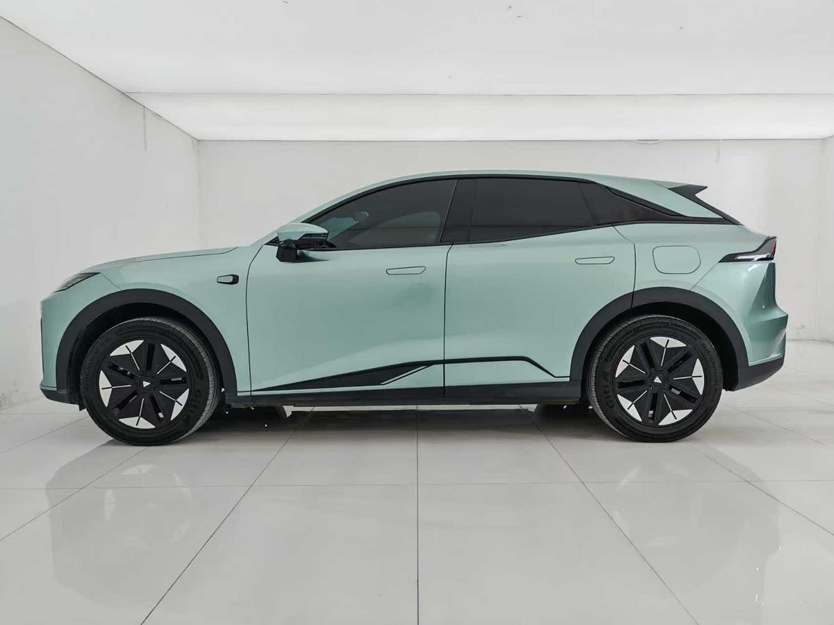 EV dark blue car, dark blue S07 2024 215Max extended range version, EXW price: $14,454