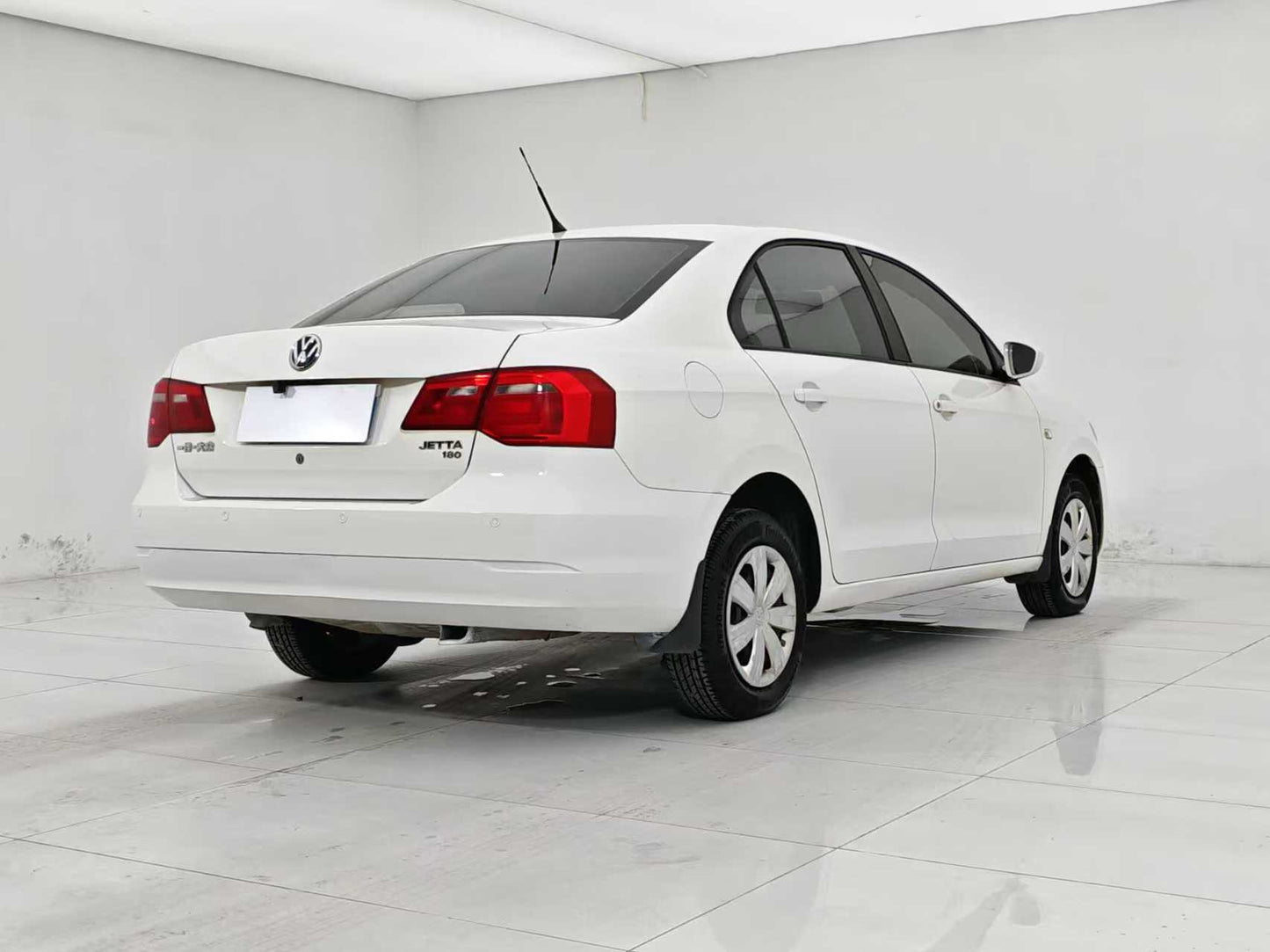 Volkswagen, Jetta 2015 1.6L Automatic Fashion, EXW Price: $3,231