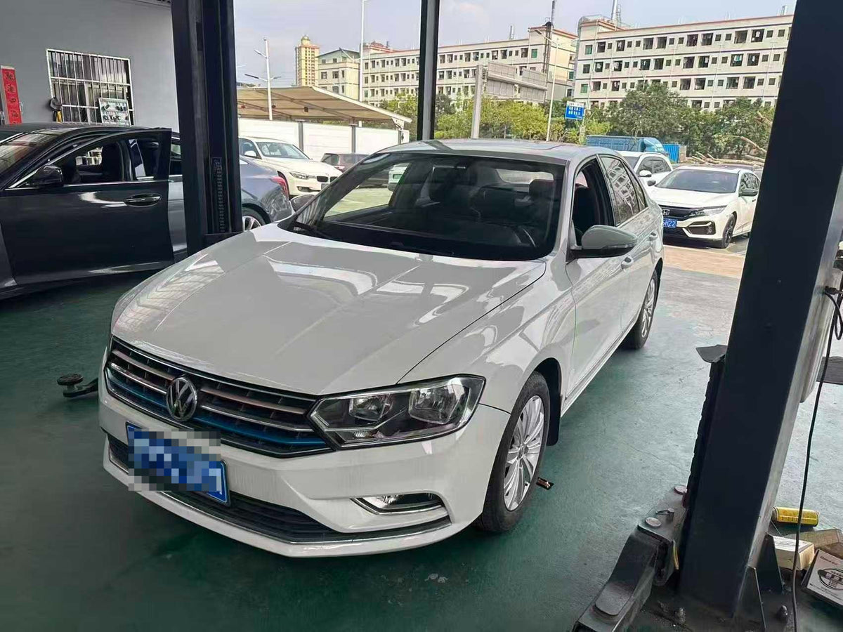 Volkswagen, Bora 2018 1.5L automatic comfort model, exw price: $4716