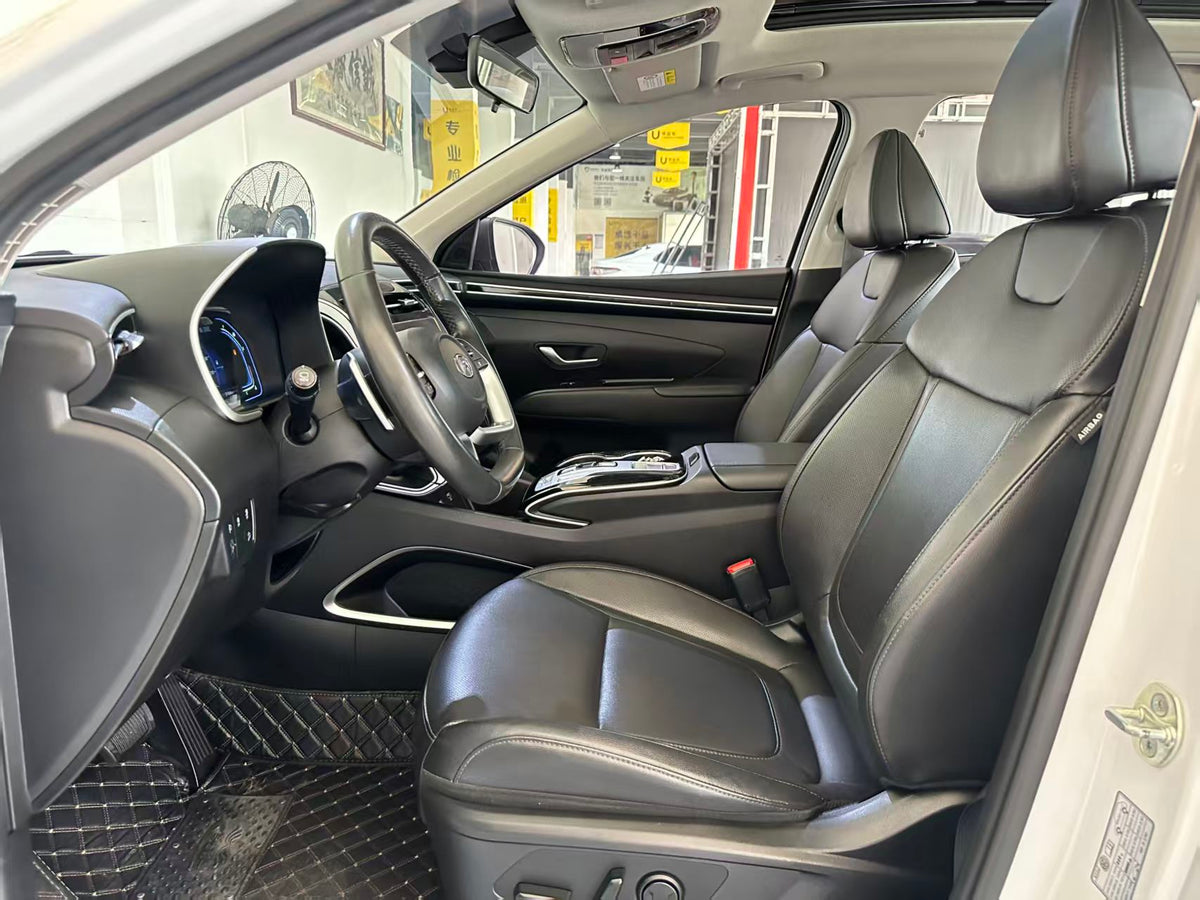 Hyundai, Tucson 2023 L 1.5T automatic two-wheel drive DLX deluxe version, exw price: $10,663
