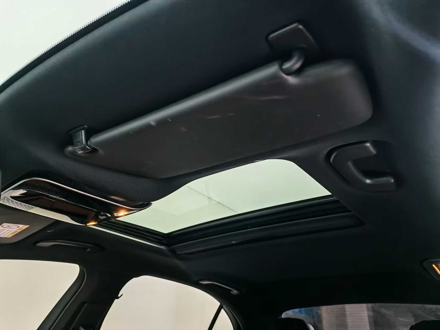 Mercedes-Benz C-Class 2022 C 200 L Sport Edition, 1.5t emissions, EXW price; $20,570