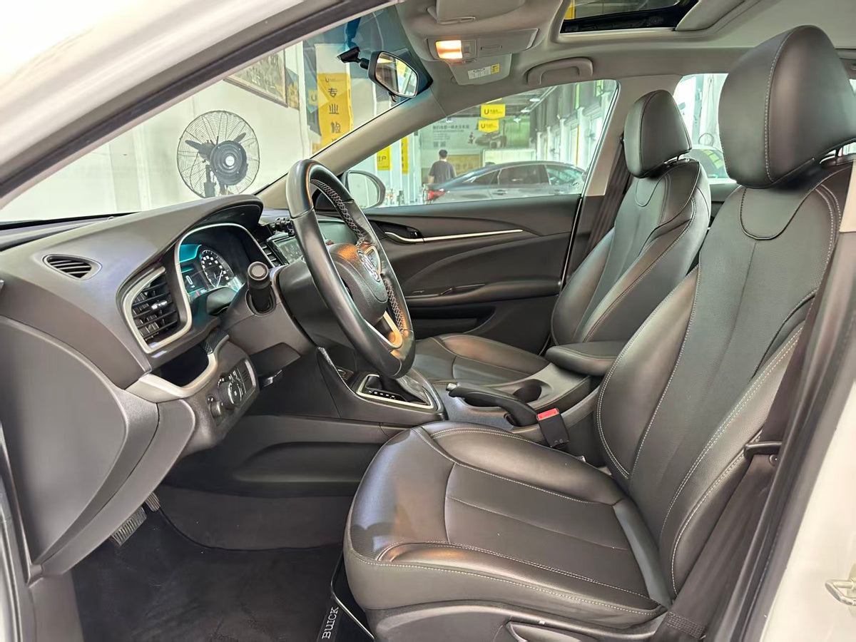 Buick, Yinglang 2021 model, changed to 1.3T automatic light hybrid elite type, national VI, exw price: 5620 US dollars