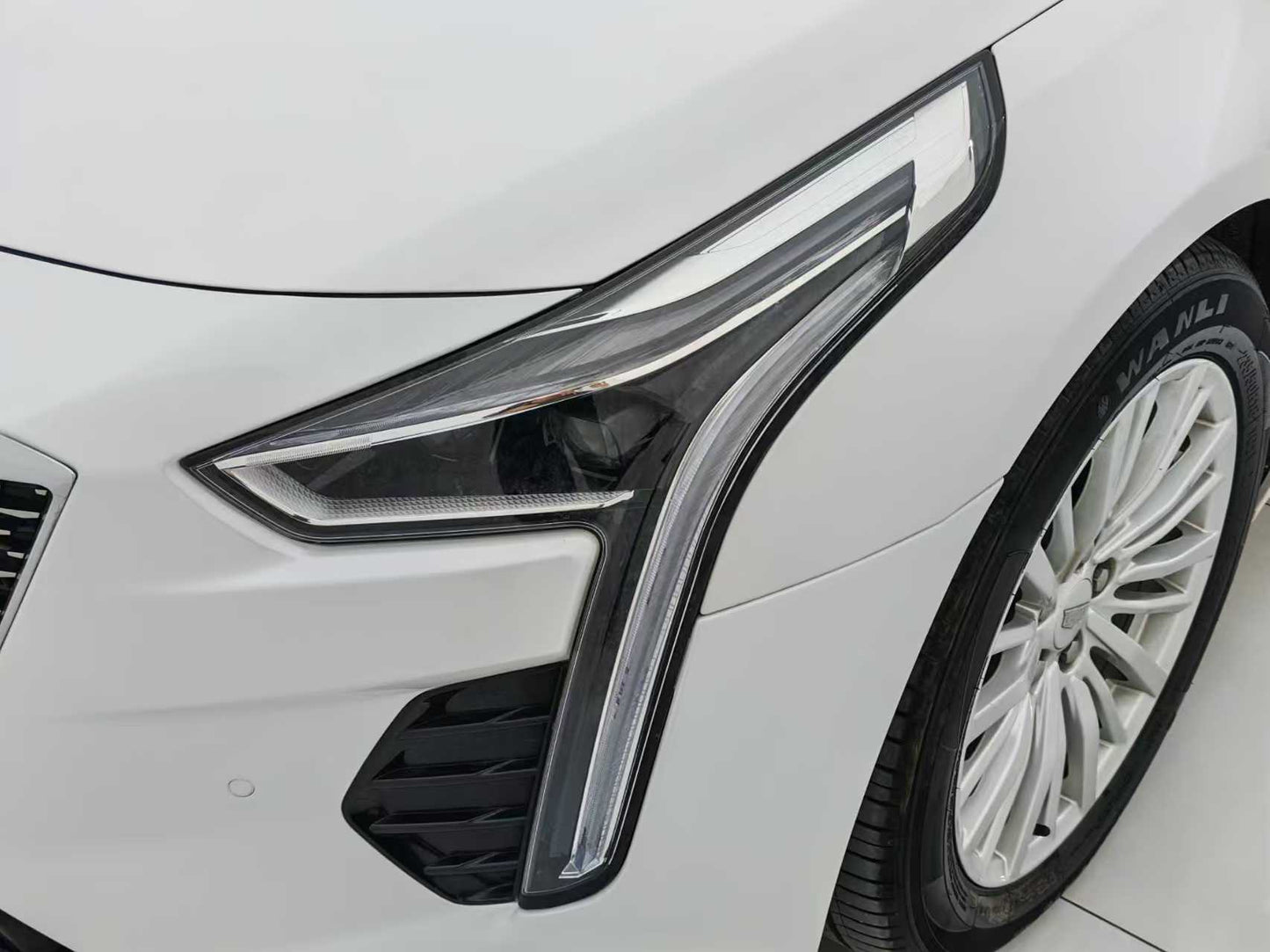 Cadillac CT6 2019 28T fashion model, 2.0t displacement, $15,833