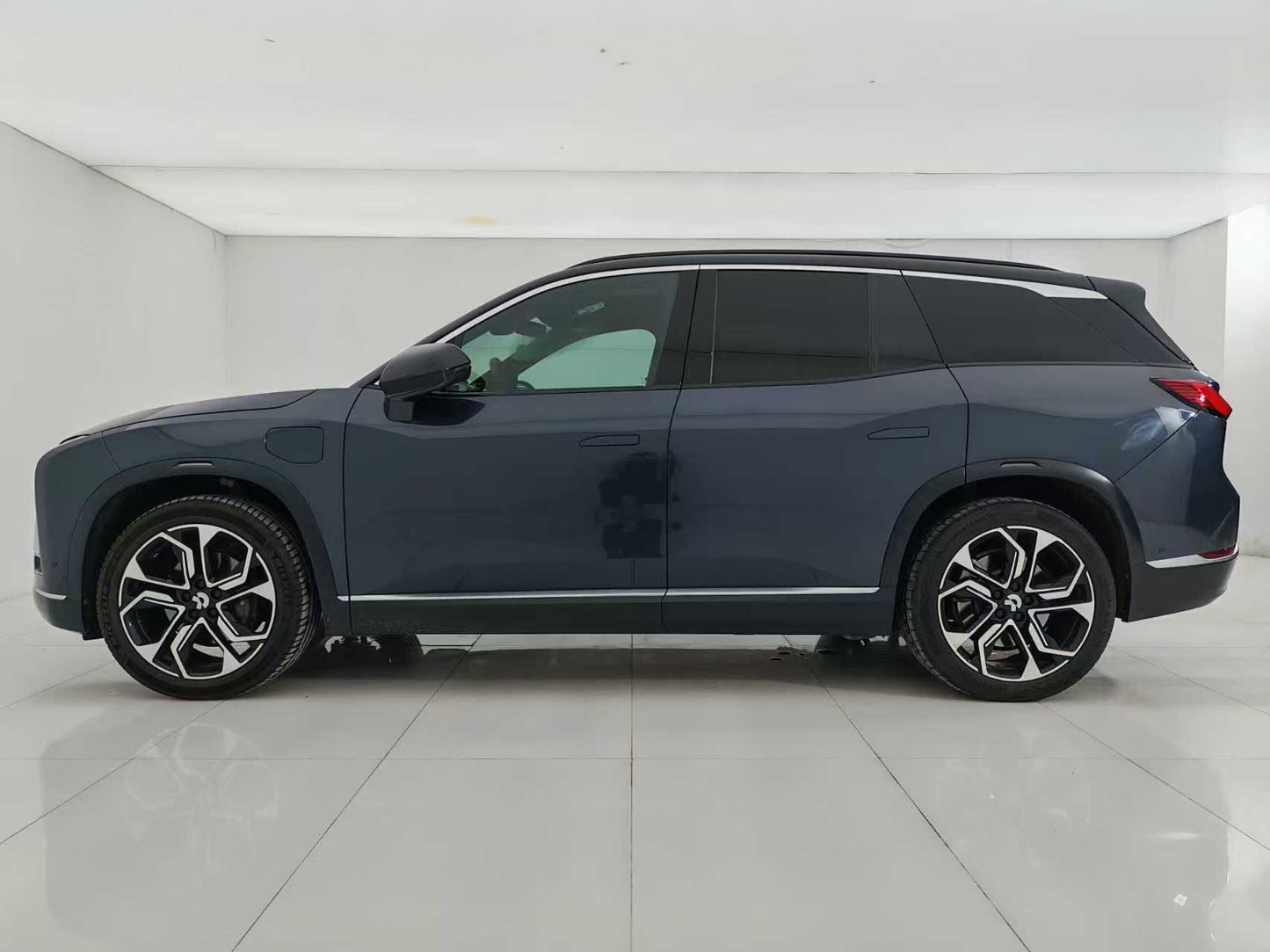 NIO ES8 2020 580KM Signature Edition, Six-Seat Edition, EW, EXW Price: $21014