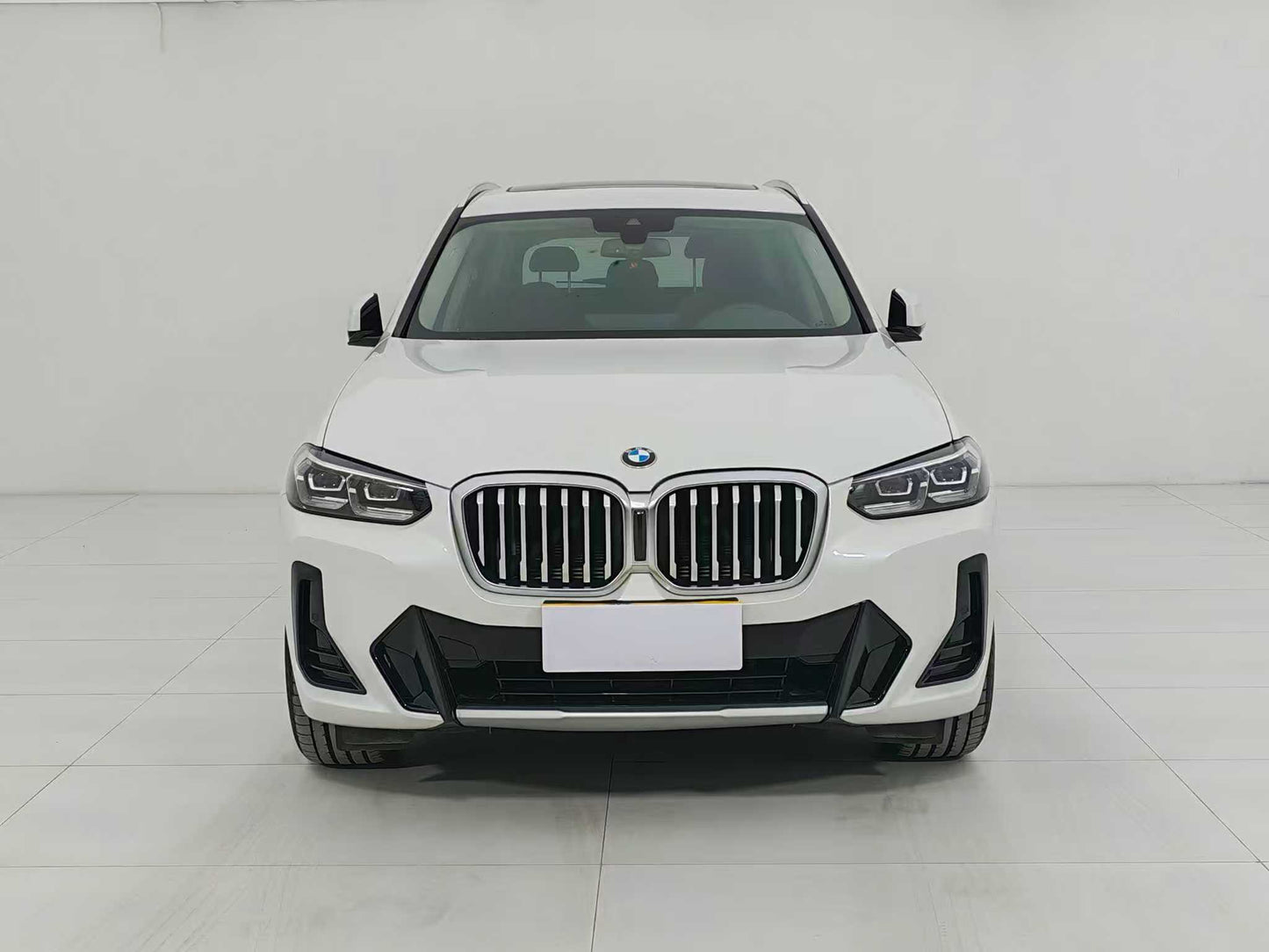 BMW X3 2022 xDrive25i M sports package, 2.0t emissions, EXW price: $26,942